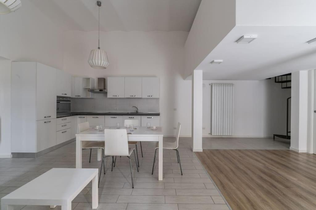 Spazioso Loft: Coldilana14 Milán Exterior foto